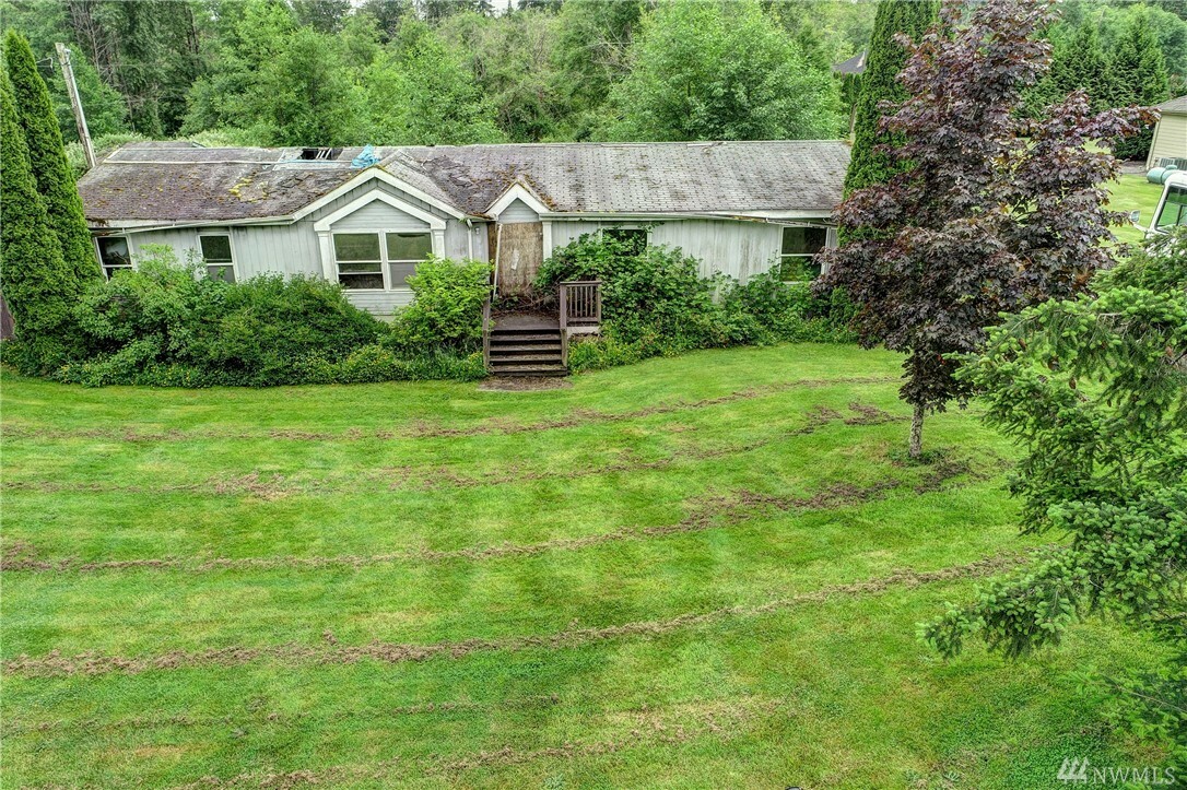 Property Photo:  614 148th St NE  WA 98223 