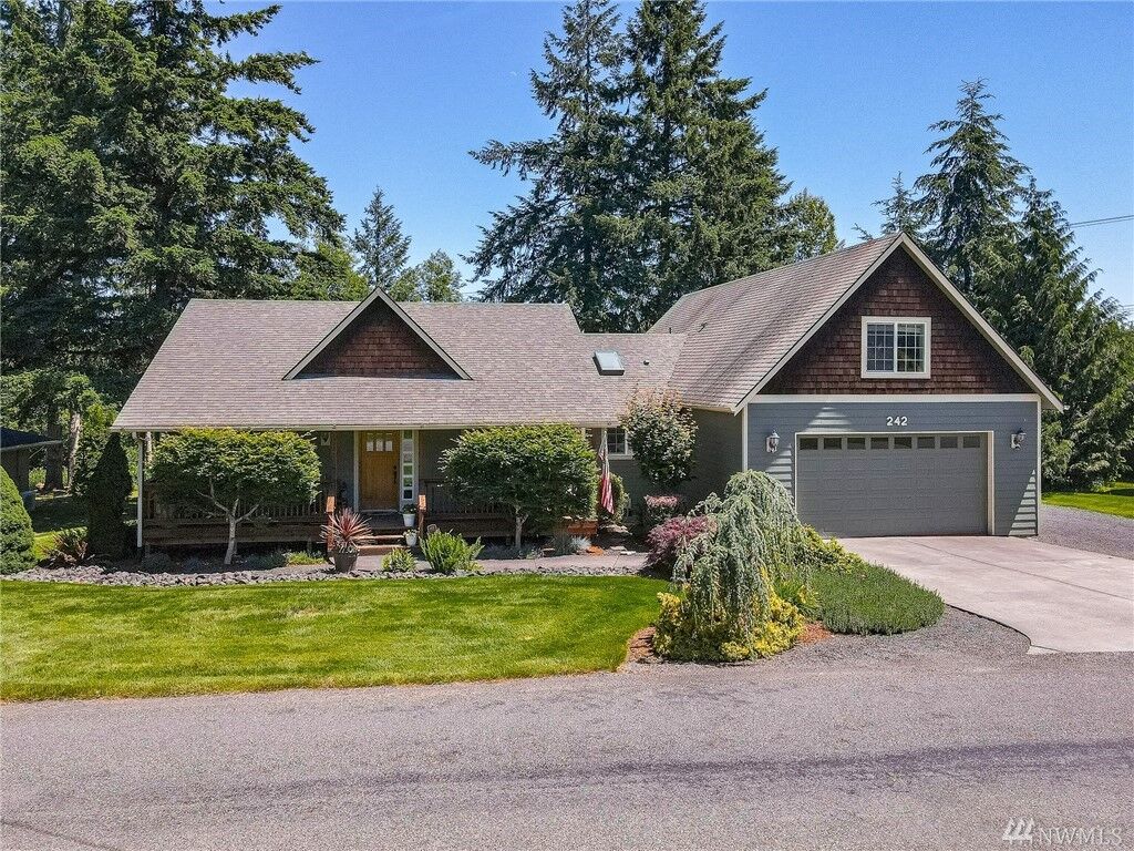 Property Photo:  242 Kennicott Rd  WA 98532 