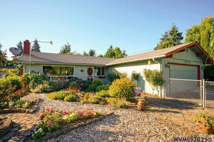 1315  Alder Dr NE  Keizer OR 97303-4717 photo