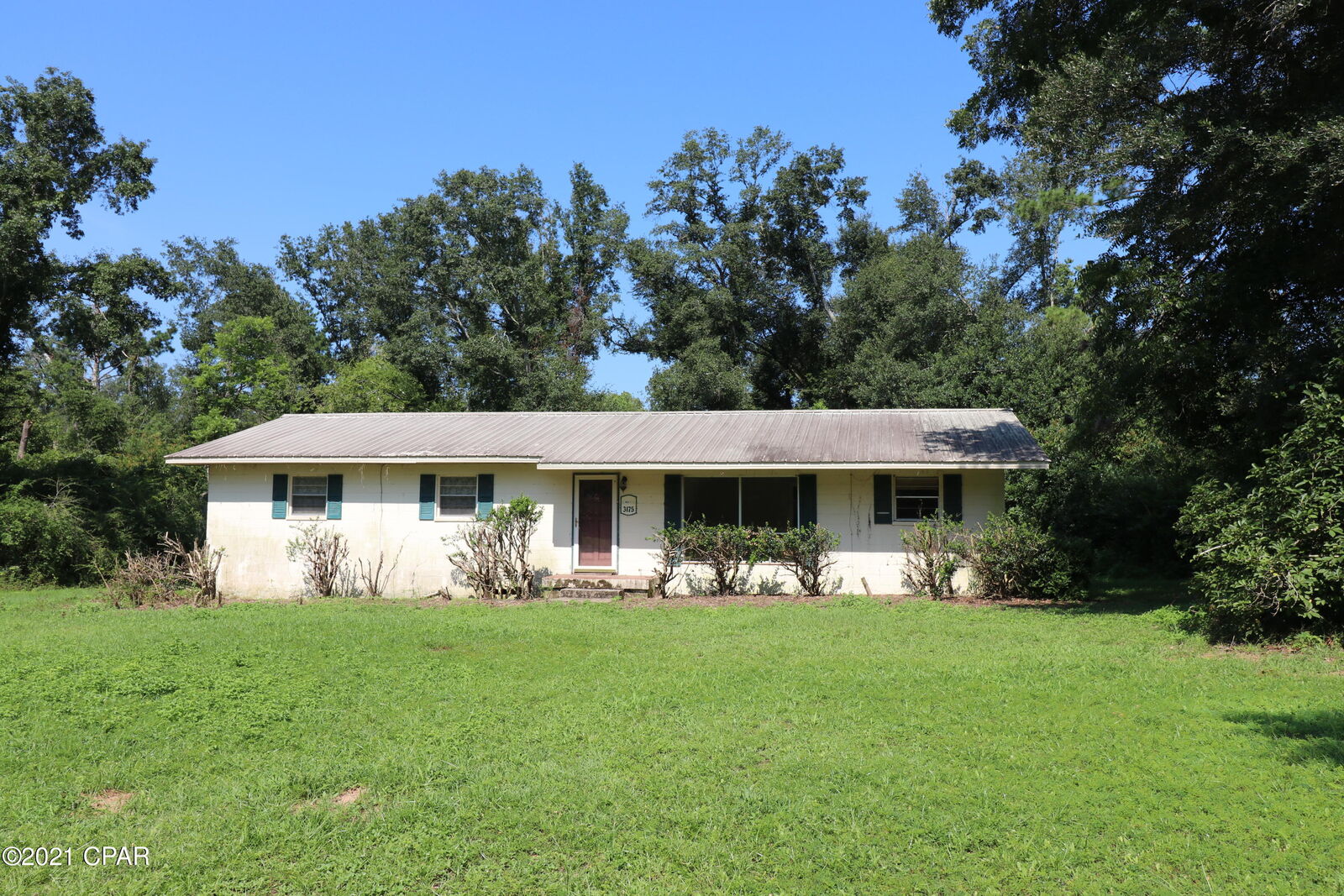 Property Photo: 3175 Willow Street FL 32431