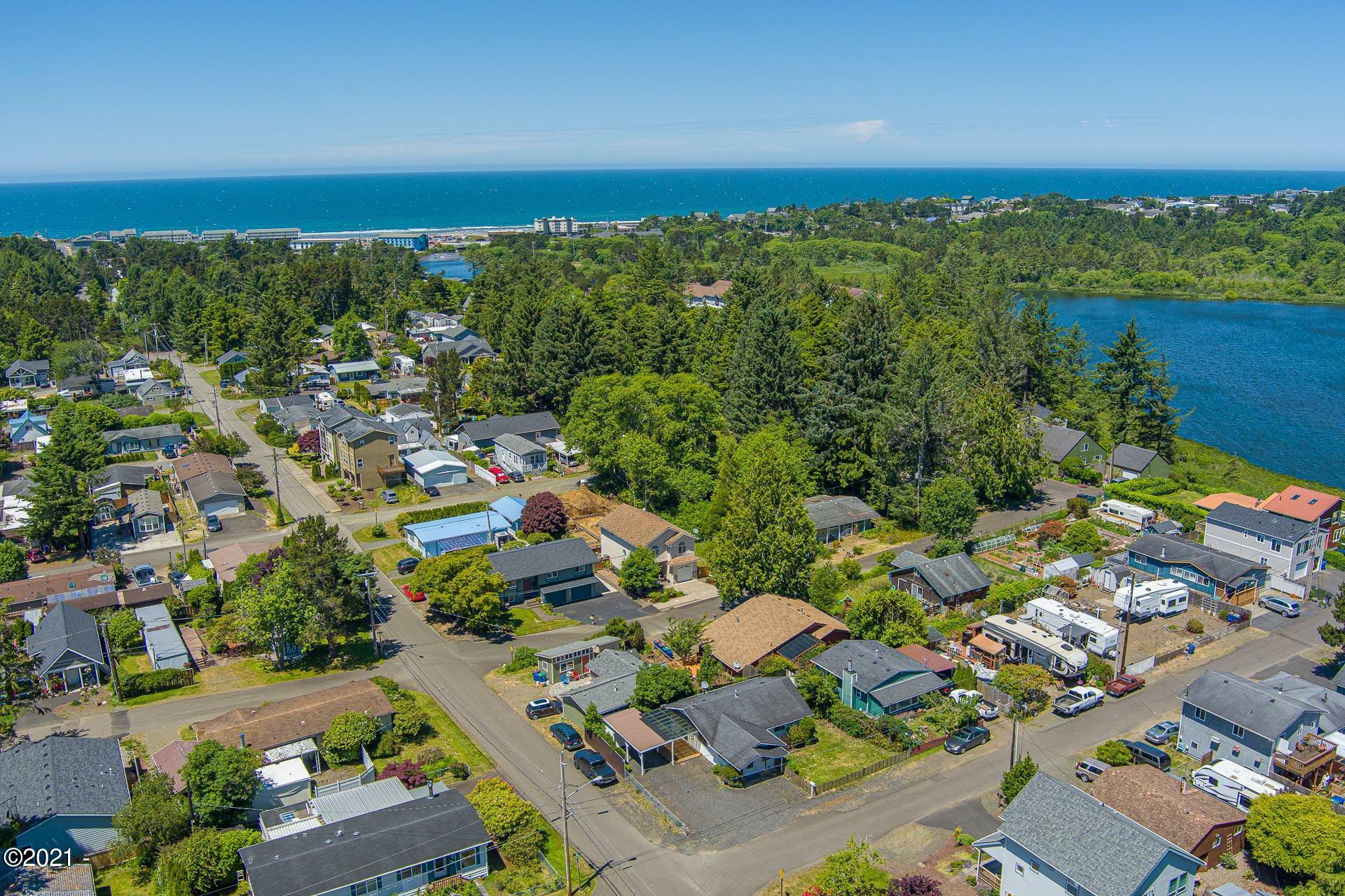 Property Photo: 257 SE Surf Ave OR 97367