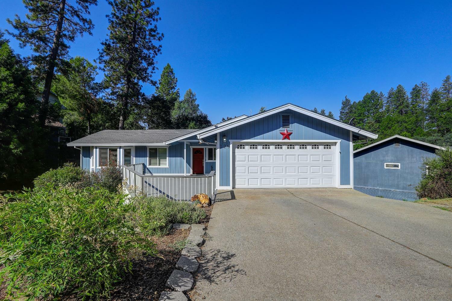 Property Photo: 129 Celesta Drive CA 95945
