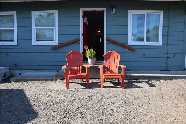 Property Photo: 361 Carlisle Ave WA 98570