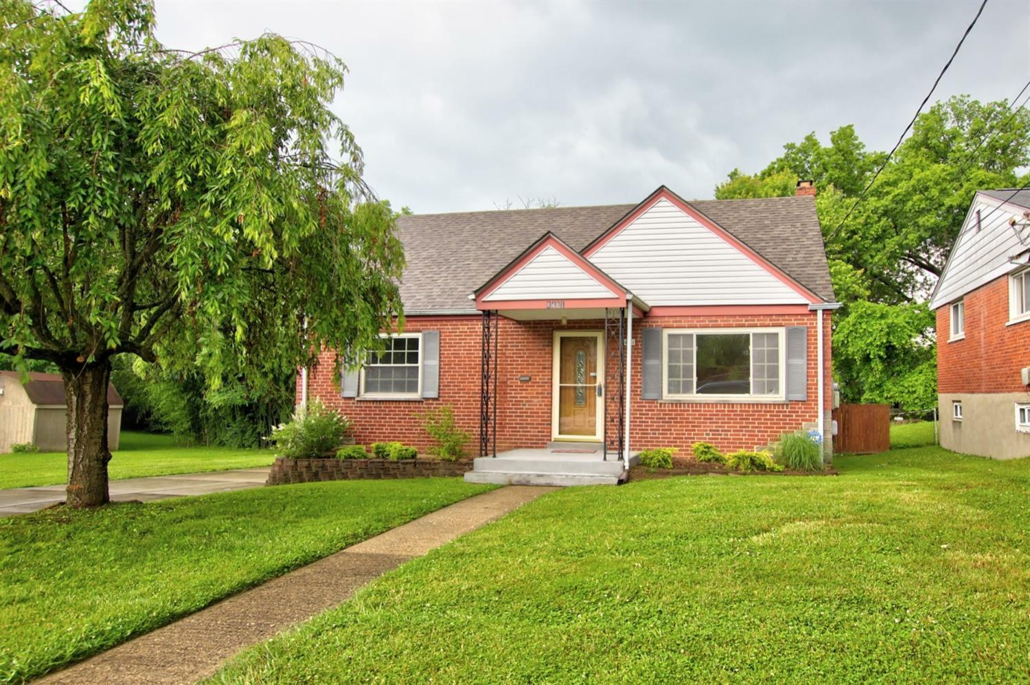 Property Photo: 8481 Mockingbird Ln OH 45231