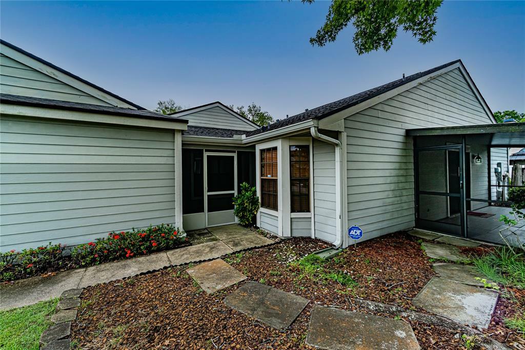 Property Photo:  5400 Rutland Court  FL 32812 