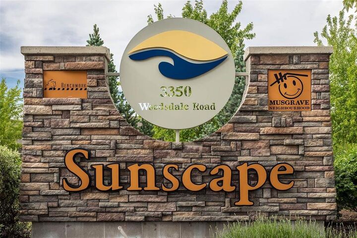 3350 Woodsdale Road 403  Lake Country BC V4V 1X6 photo