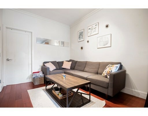 Property Photo:  46 N Bennet St 5  MA 02113 