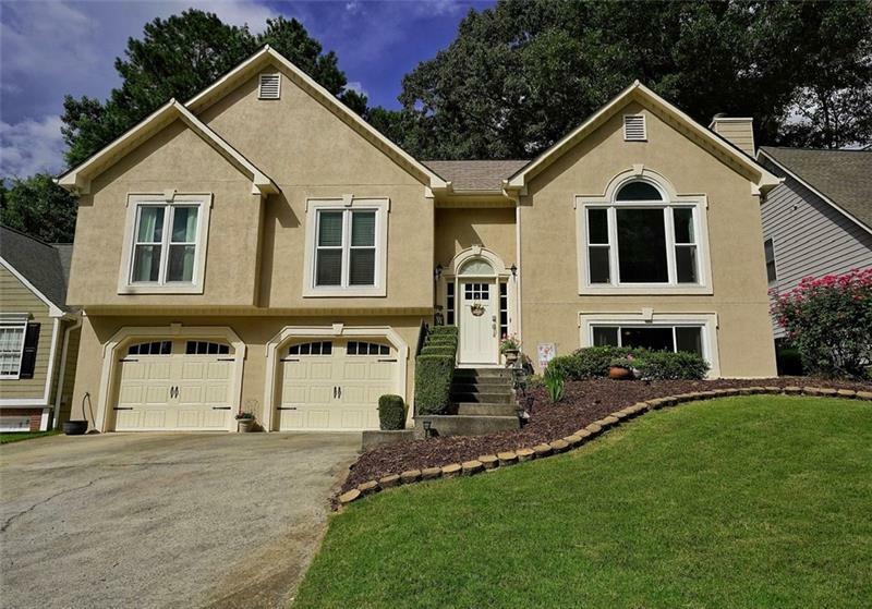 Property Photo: 506 Talula Court GA 30189