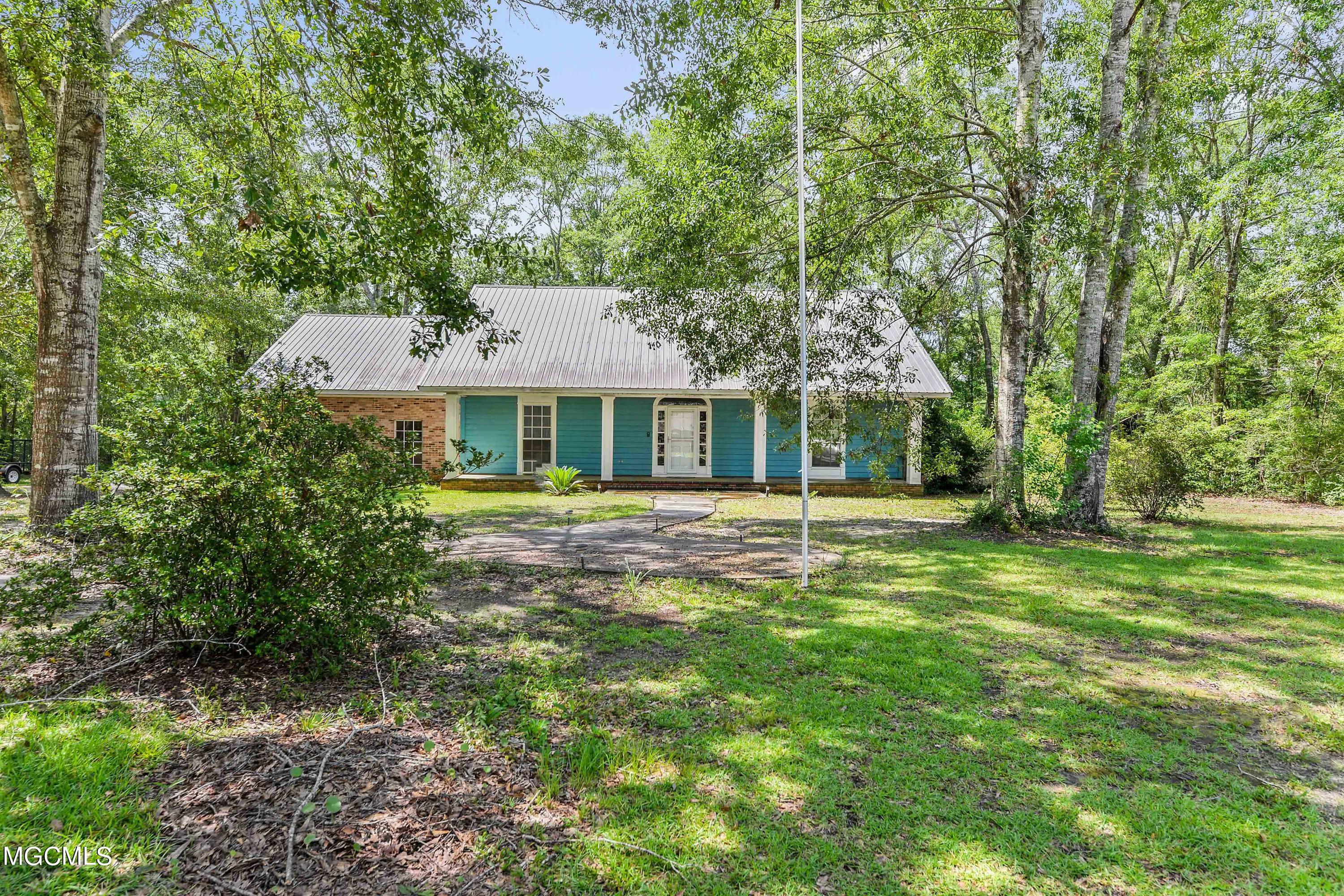 18480 Dogwood Lane  Saucier MS 39574 photo