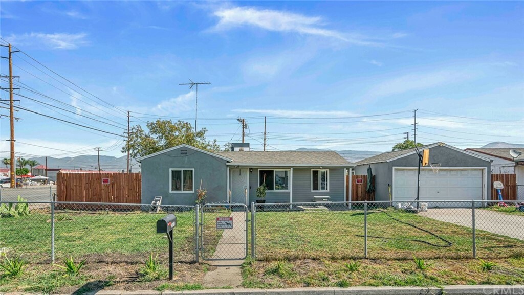 Property Photo:  24914 Union Street  CA 92410 