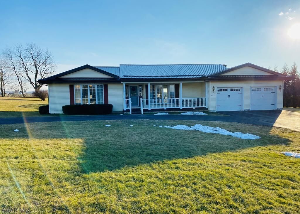 Property Photo: 608 Meadow Lane PA 16662