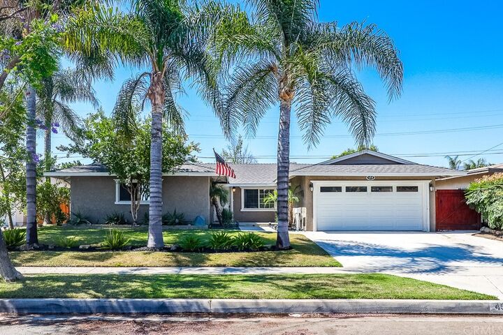 Property Photo:  450 E Rancho Road  CA 92879 
