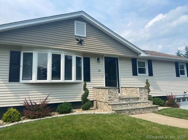 Property Photo: 45 Farnes Avenue CT 06450