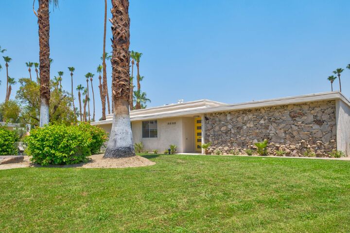 45815 Pawnee Road  Indian Wells CA 92210 photo