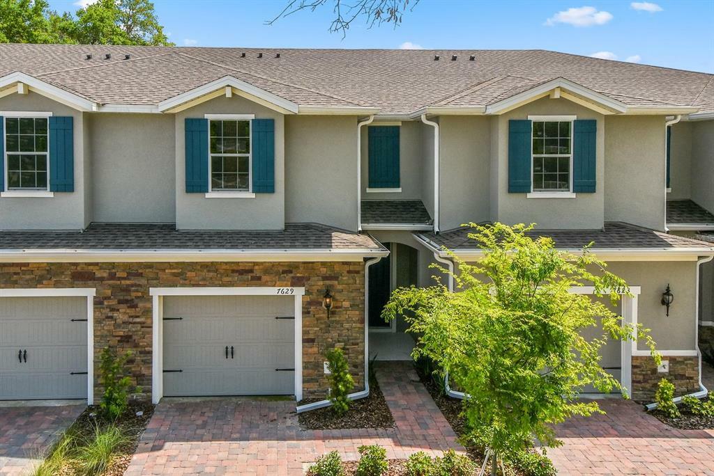 Property Photo:  1870 Holden Ridge Lane  FL 34715 