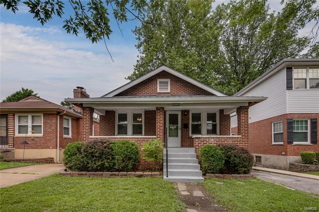 Property Photo: 5122 Lenox Avenue 63119