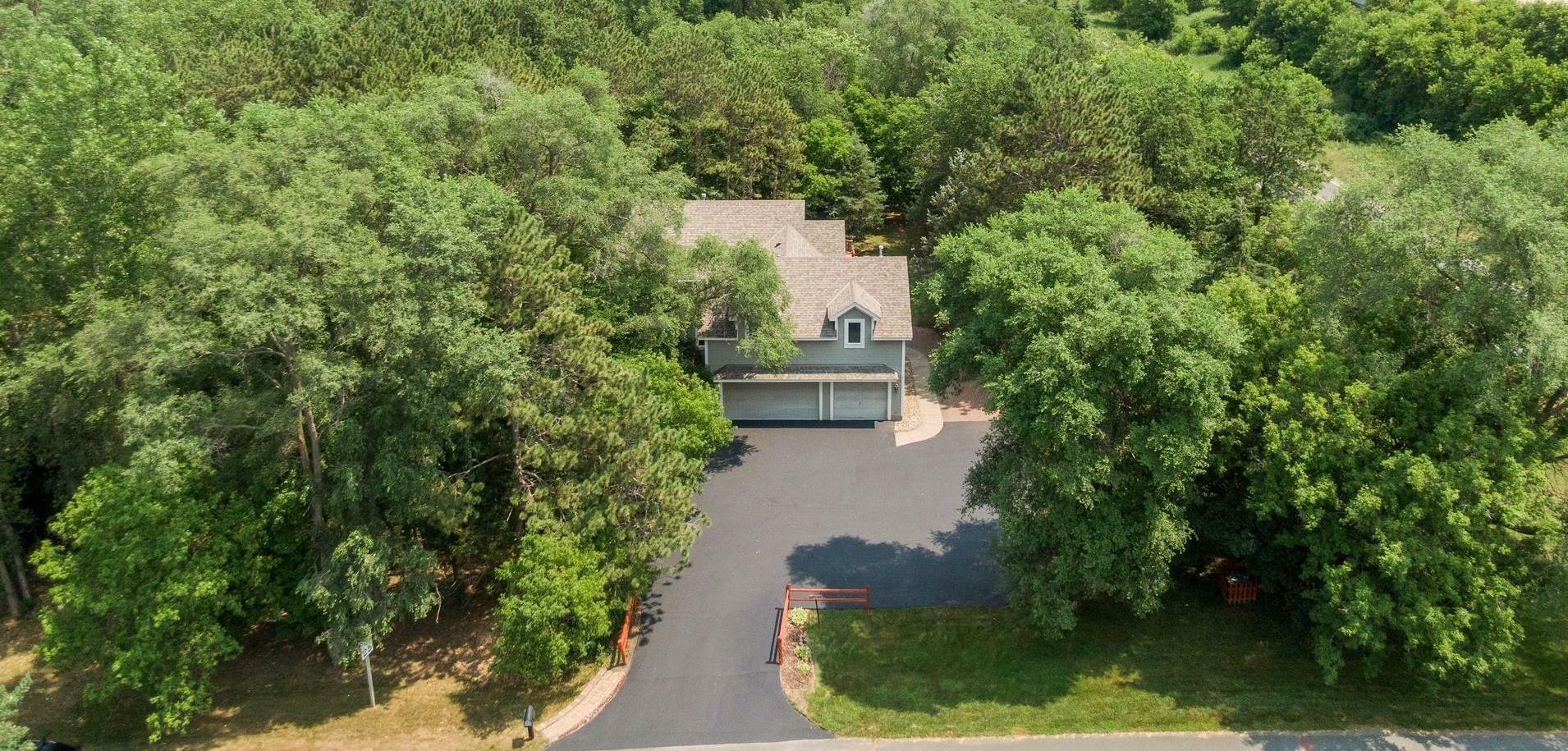 Property Photo:  711 Glenna Drive  WI 54016 