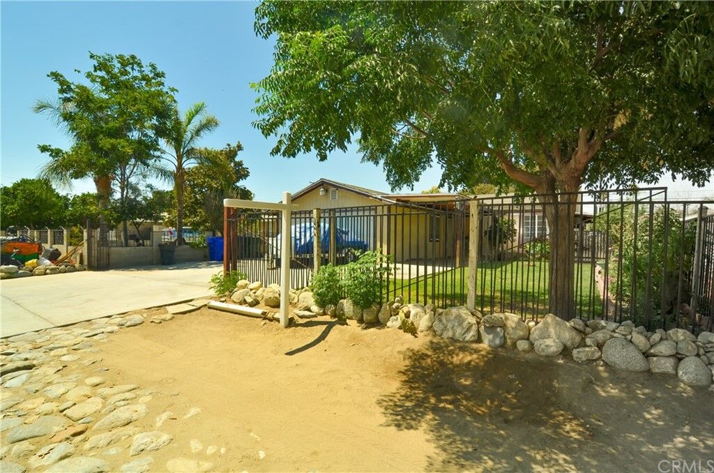 Property Photo:  18362 9th Street  CA 92316 