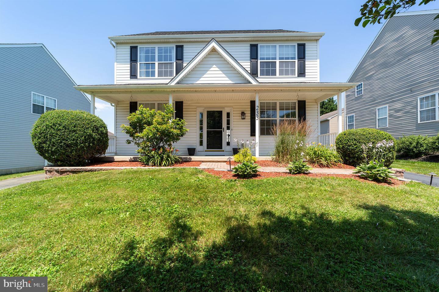 Property Photo: 233 Beaumont Drive PA 19363