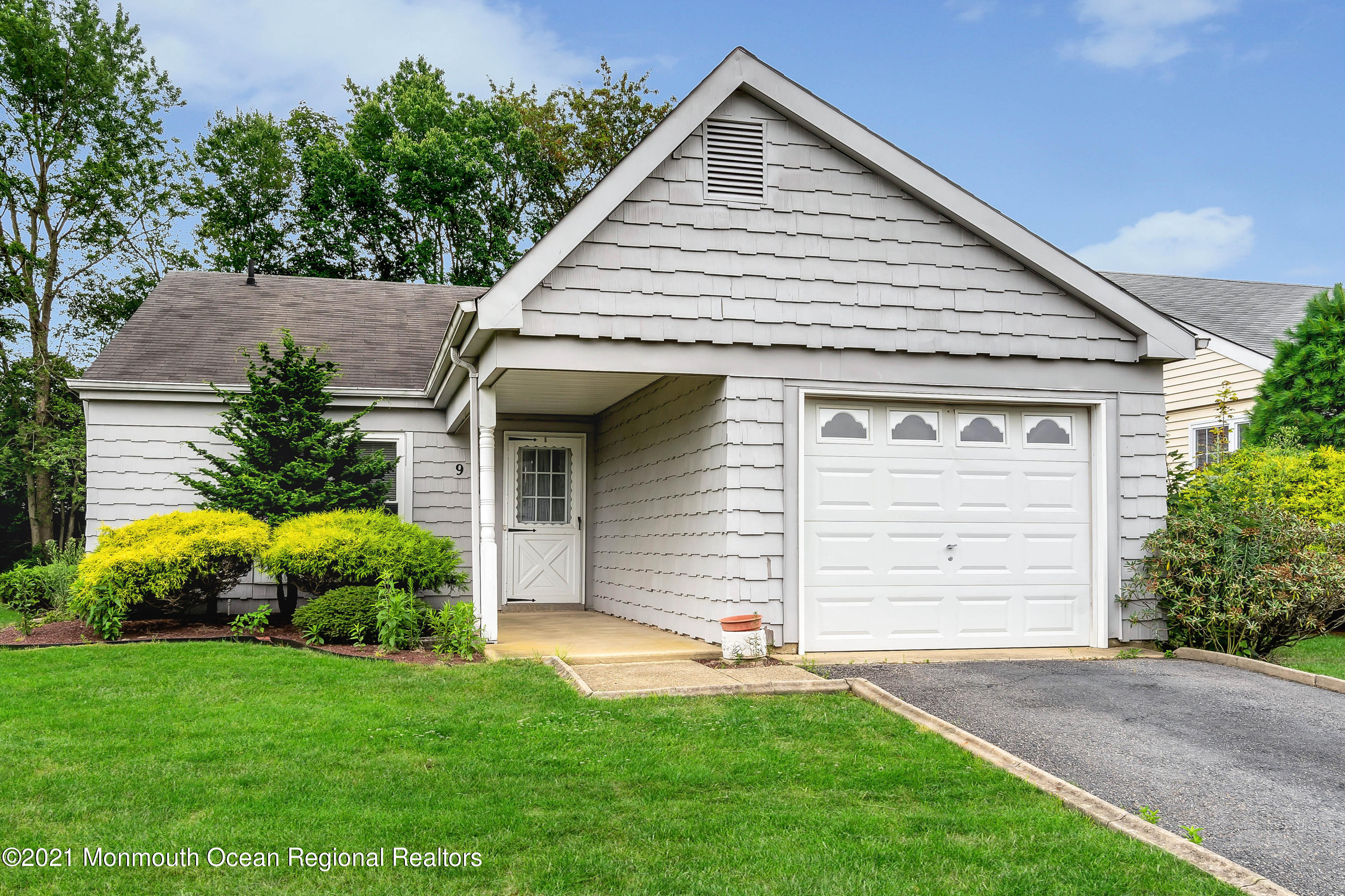 Property Photo: 9 Elmswell Avenue NJ 08759