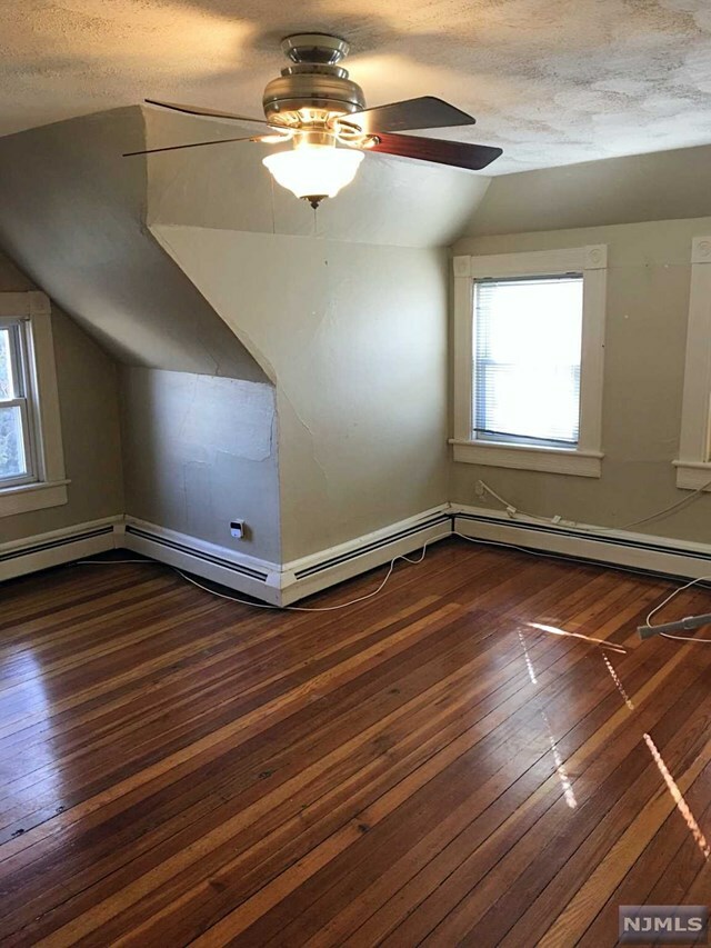 Property Photo:  123 South Maple Avenue  NJ 07450 