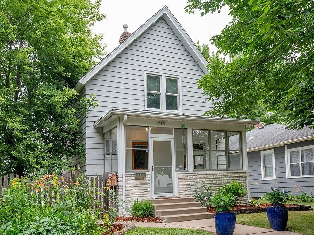Property Photo:  715 Simon Avenue  MN 55117 
