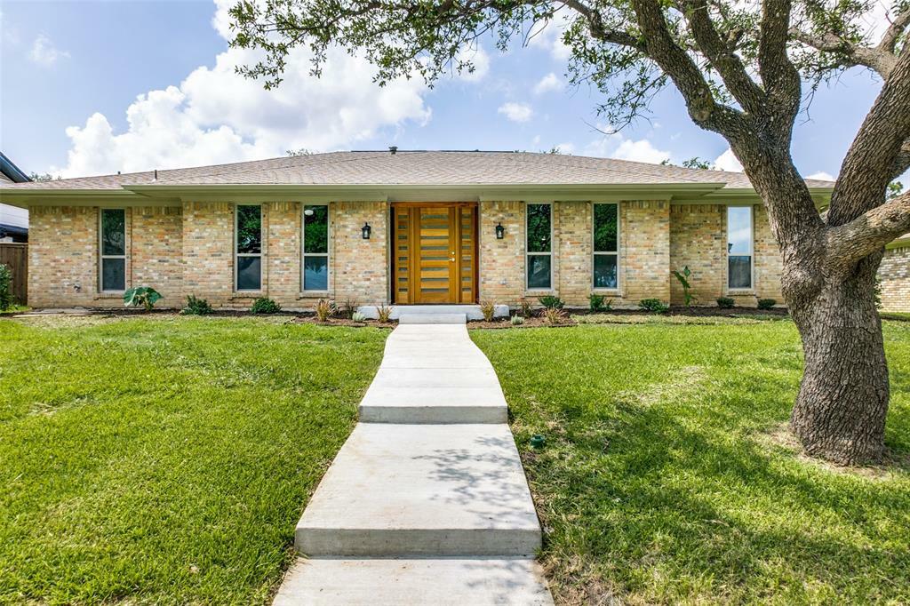 Property Photo: 1422 Northridge Drive TX 75006