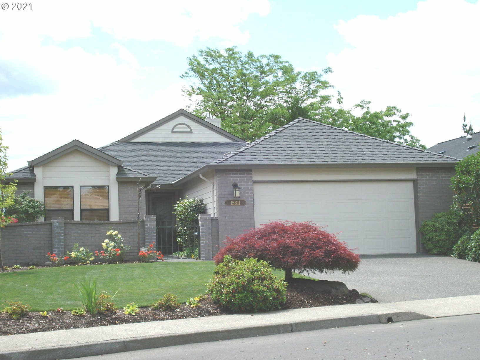 Property Photo: 15311 SE 33rd St WA 98683