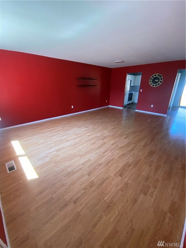 Property Photo: 9723 109th St Ct SW WA 98498