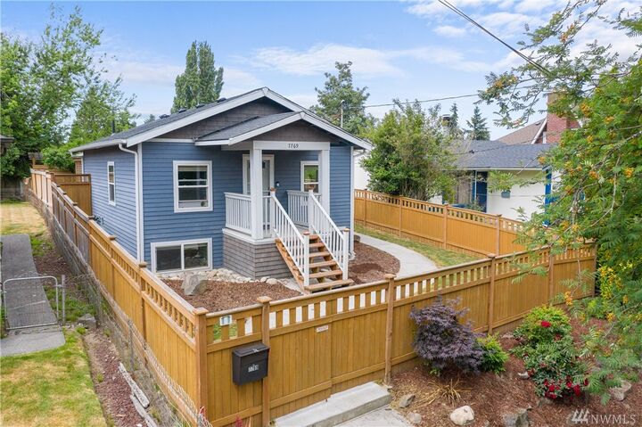 7769 Highland Park Wy SW  Seattle WA 98106 photo