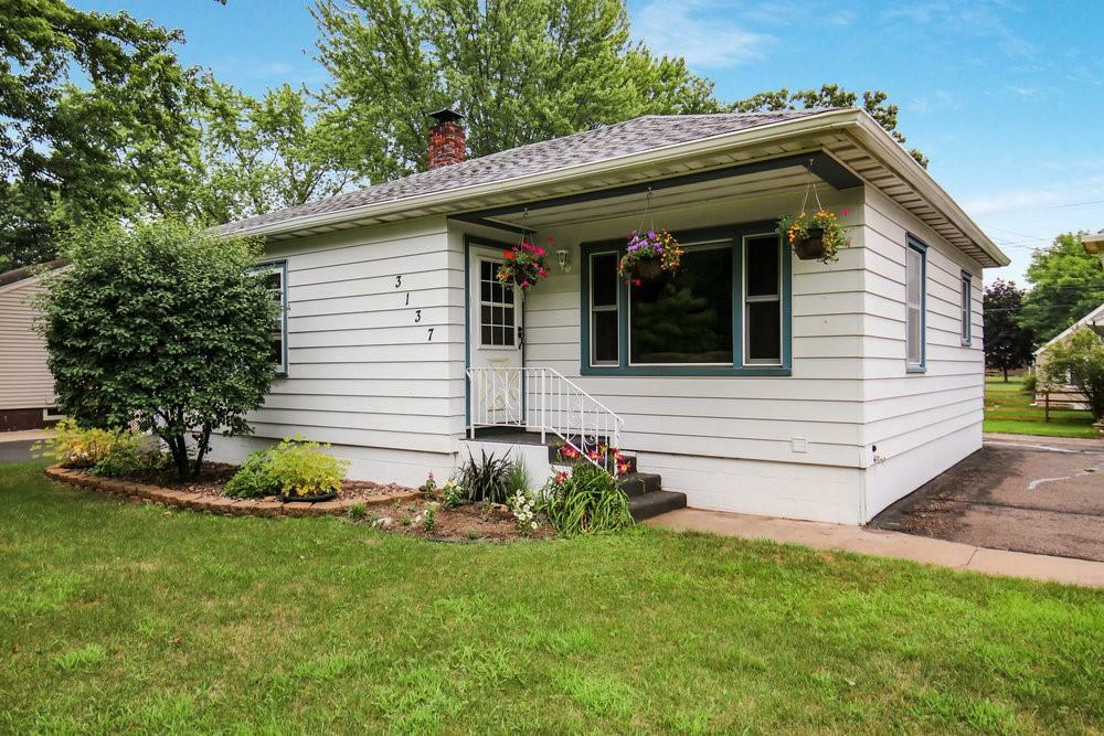 Property Photo: 3137 Venus Avenue WI 54703