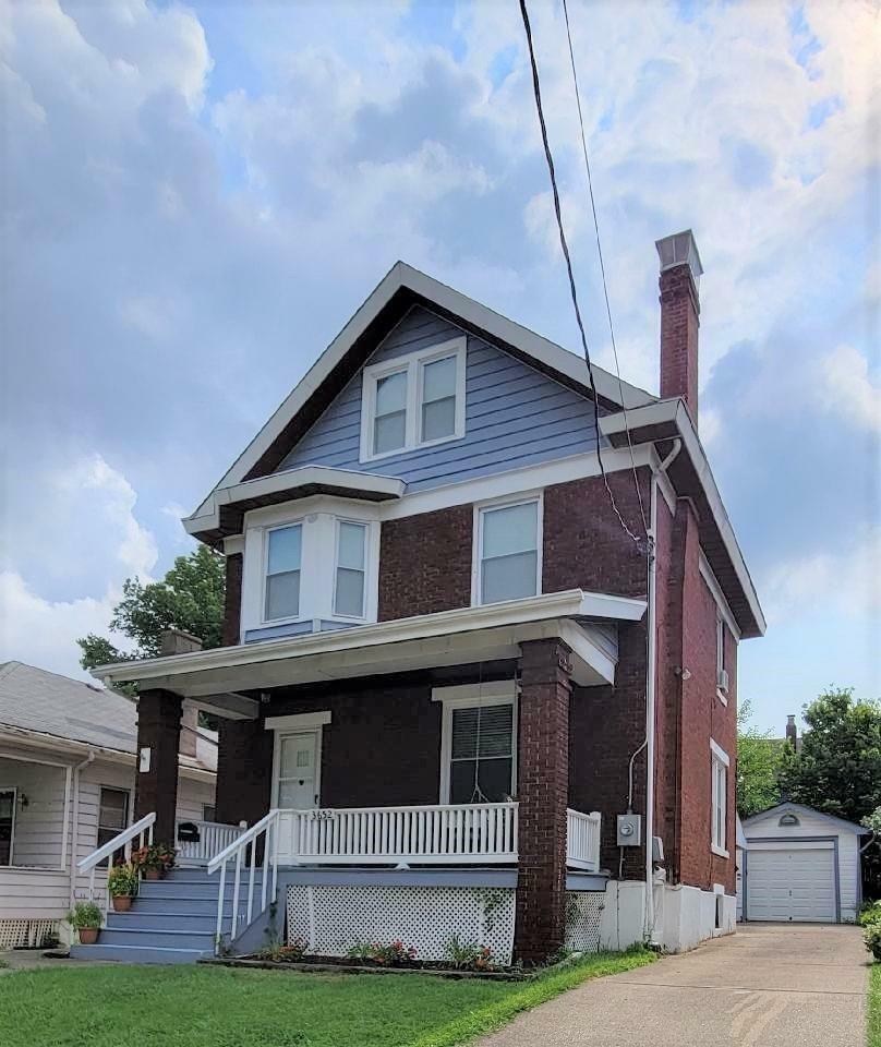 Property Photo: 3652 Burch Ave OH 45208
