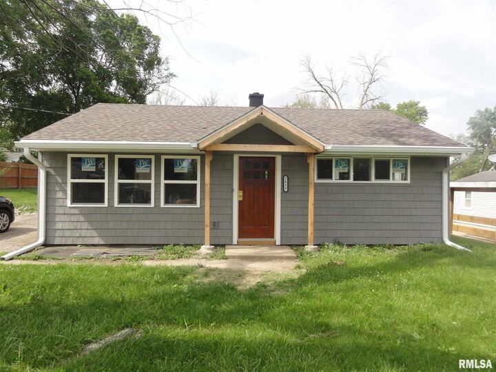 2423 W Camille  Peoria IL 61614 photo