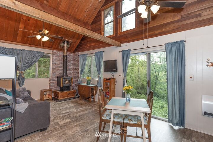 Property Photo: 41516 Goldbar Boulevard WA 98251