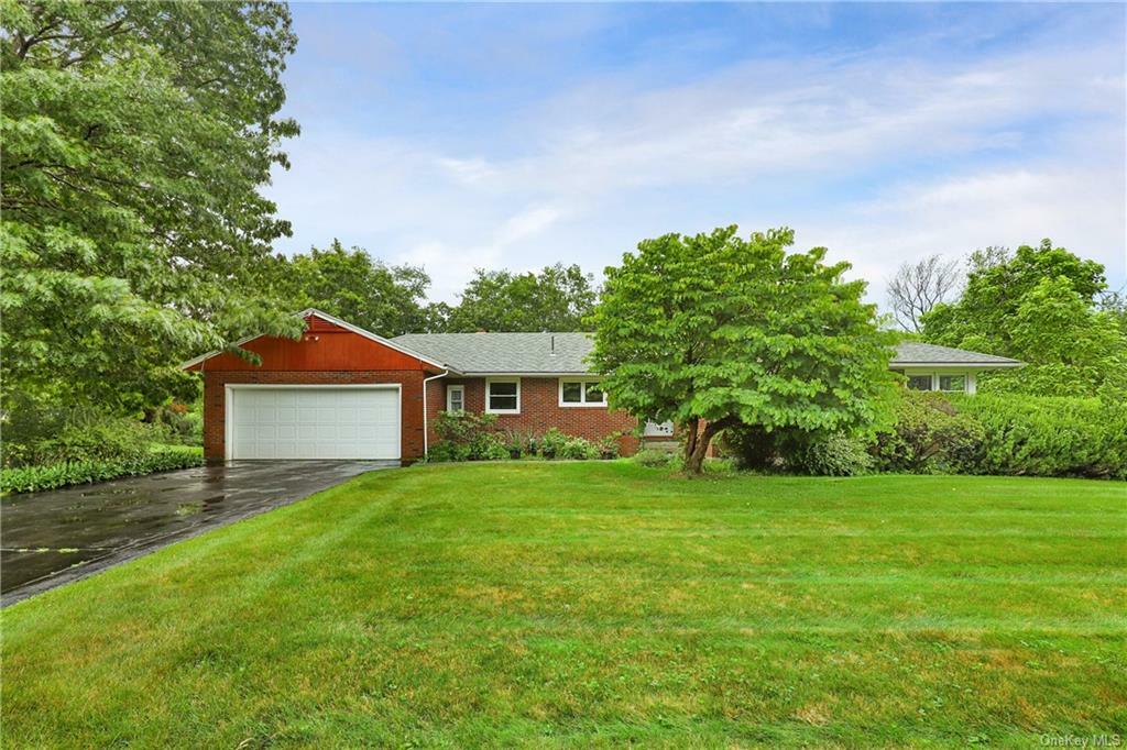 Property Photo:  60 Watch Hill Drive  NY 12524 