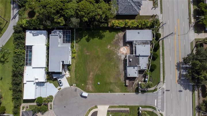 Property Photo: 4734 Rivetta Court FL 34231