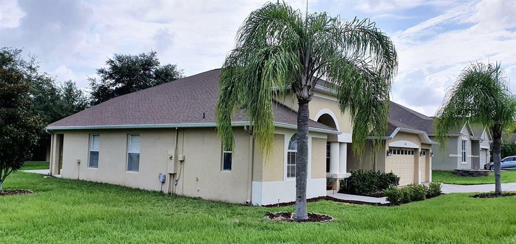 Property Photo:  12805 Fish Lane  FL 34711 