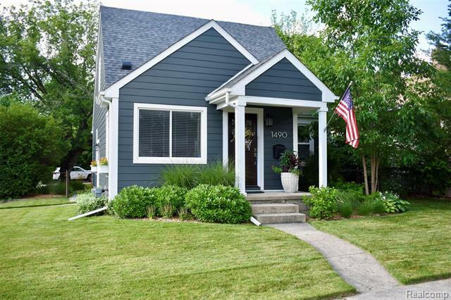 Property Photo: 1490 Catalpa Drive MI 48072