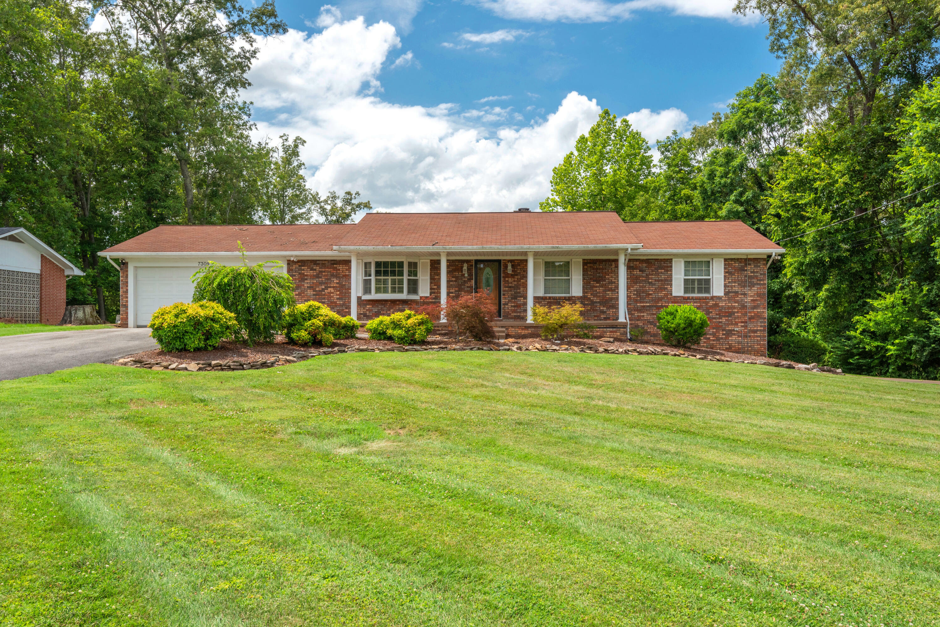 Property Photo:  7309 N Ruggles Ferry Pike  TN 37924 