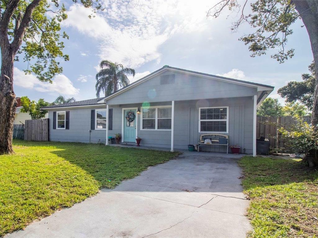 Property Photo:  1509 Young Avenue  FL 33756 