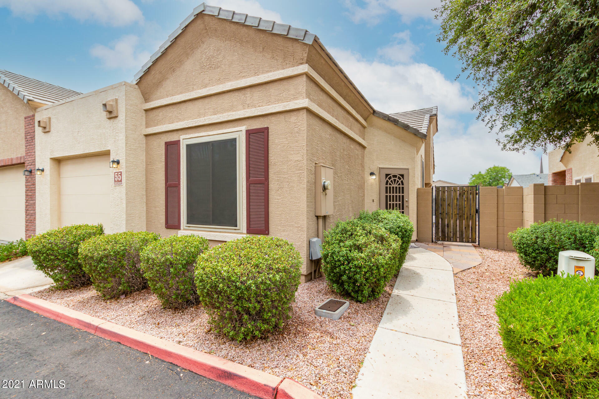 Property Photo:  2565 E Southern Avenue 55  AZ 85204 