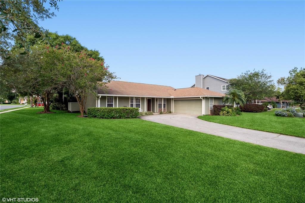 Property Photo:  628 S Deerwood Avenue  FL 32825 