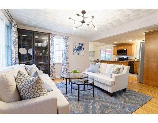 Property Photo:  14 Fox Hill Rd  MA 01821 