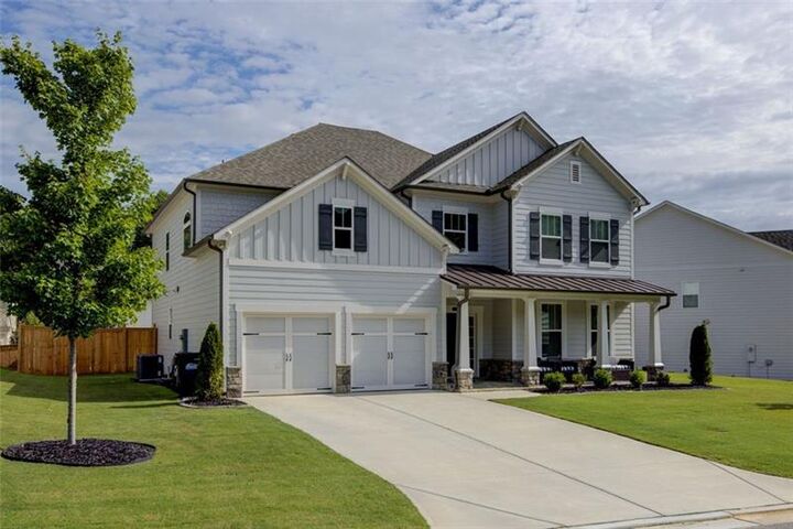 1854 Goodhearth Drive NE  Marietta GA 30066 photo