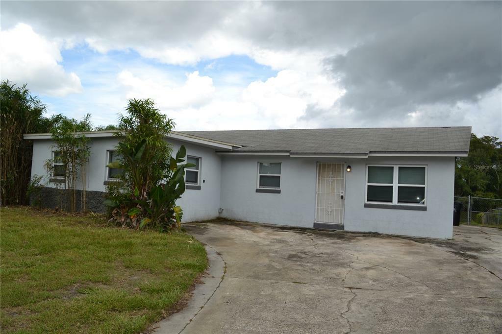 Property Photo:  1307 Kozart Street  FL 32811 