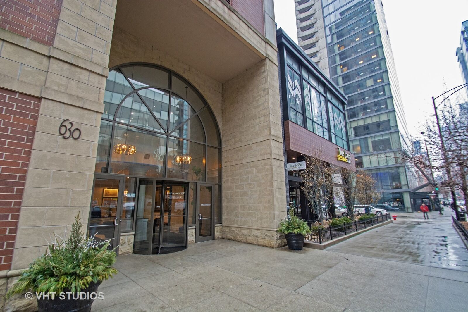 Property Photo:  630 N State Street 1101  IL 60610 