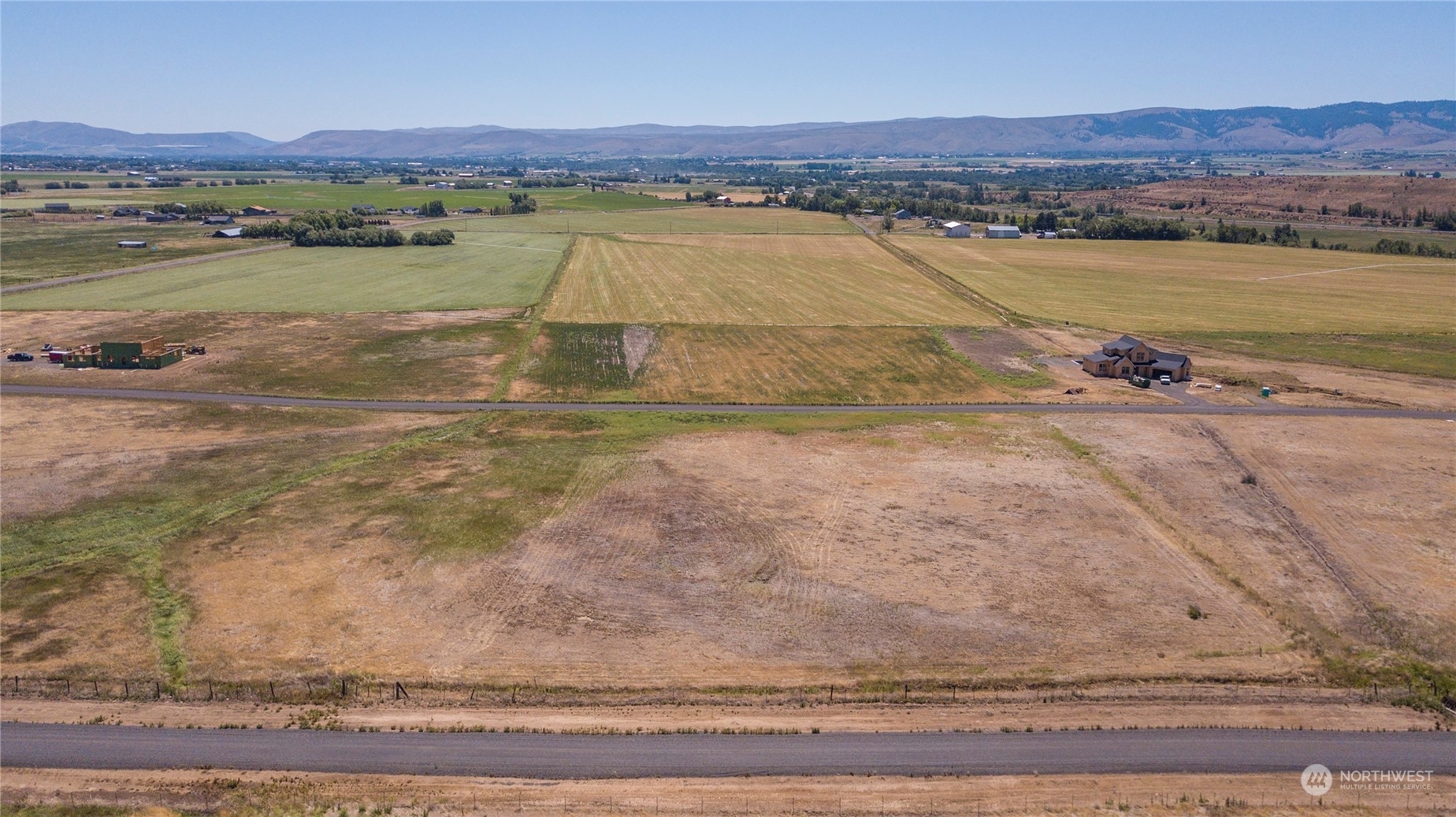 Property Photo: 13 Green Canyon Lane WA 98926