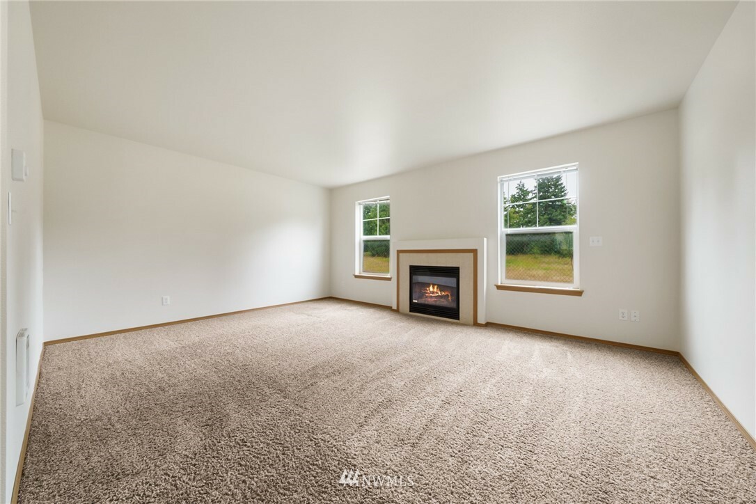Property Photo: 14850 36th Avenue Ct E 18 WA 98446