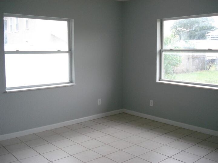 Property Photo:  257 W W. Eagle Avenue  FL 33839 