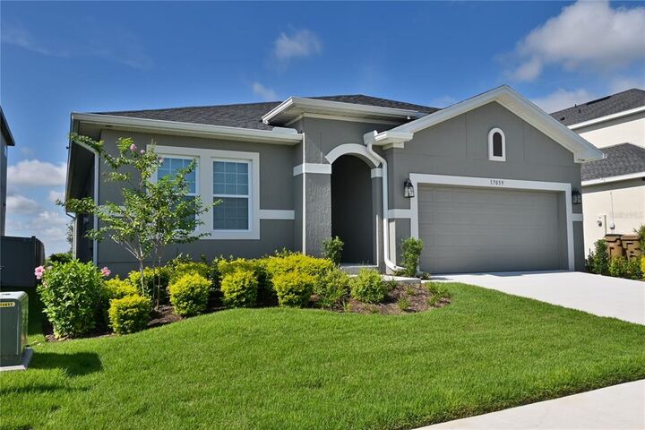 Property Photo:  17059 Crestmont Boulevard  FL 34711 